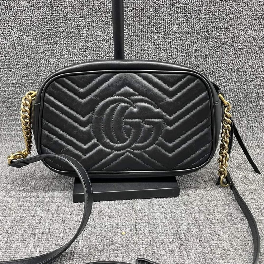 100% Authentic GUCCI Marmont Black Leather Small Shoulder Bag - Picture 2 of 16